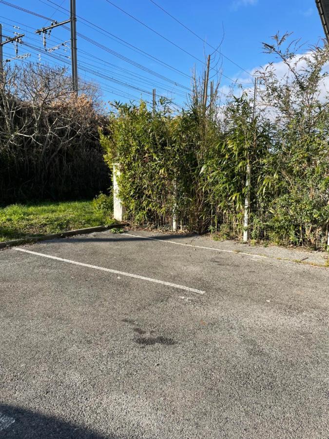 Appartement T2 Bayonne St Esprit Avec Parking Exterior photo